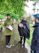 Pieni vesisade ei pyöräilijöitä haittaa