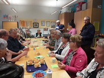 Kahvitus Toimintakeskuksessa

Kuva Anja Virta