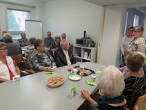 Kahvitus Toimintakeskuksessa

Kuva Anja Virta